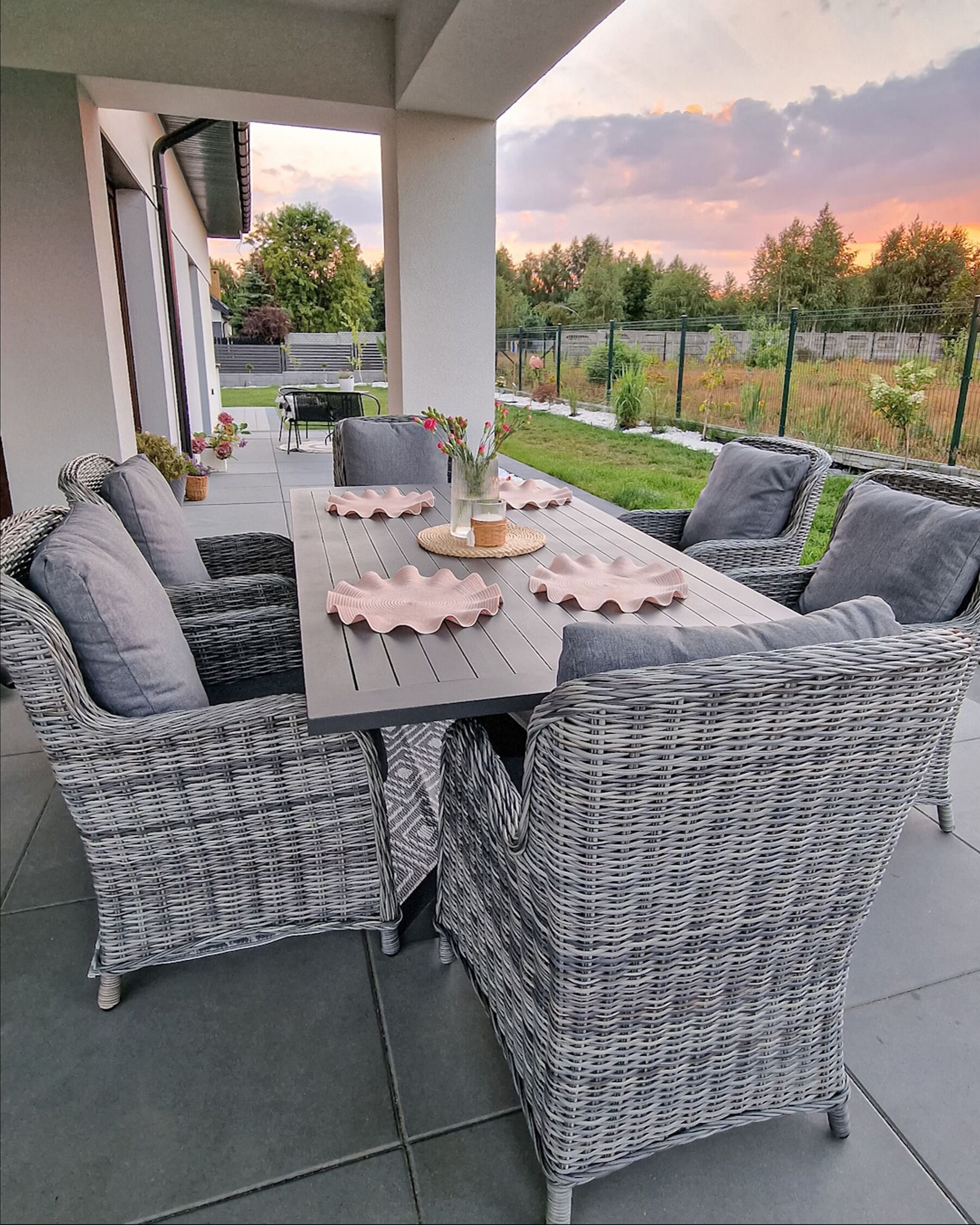 Garden Dining Set 6 Seater CASCAIS with Cushions PE Rattan Grey