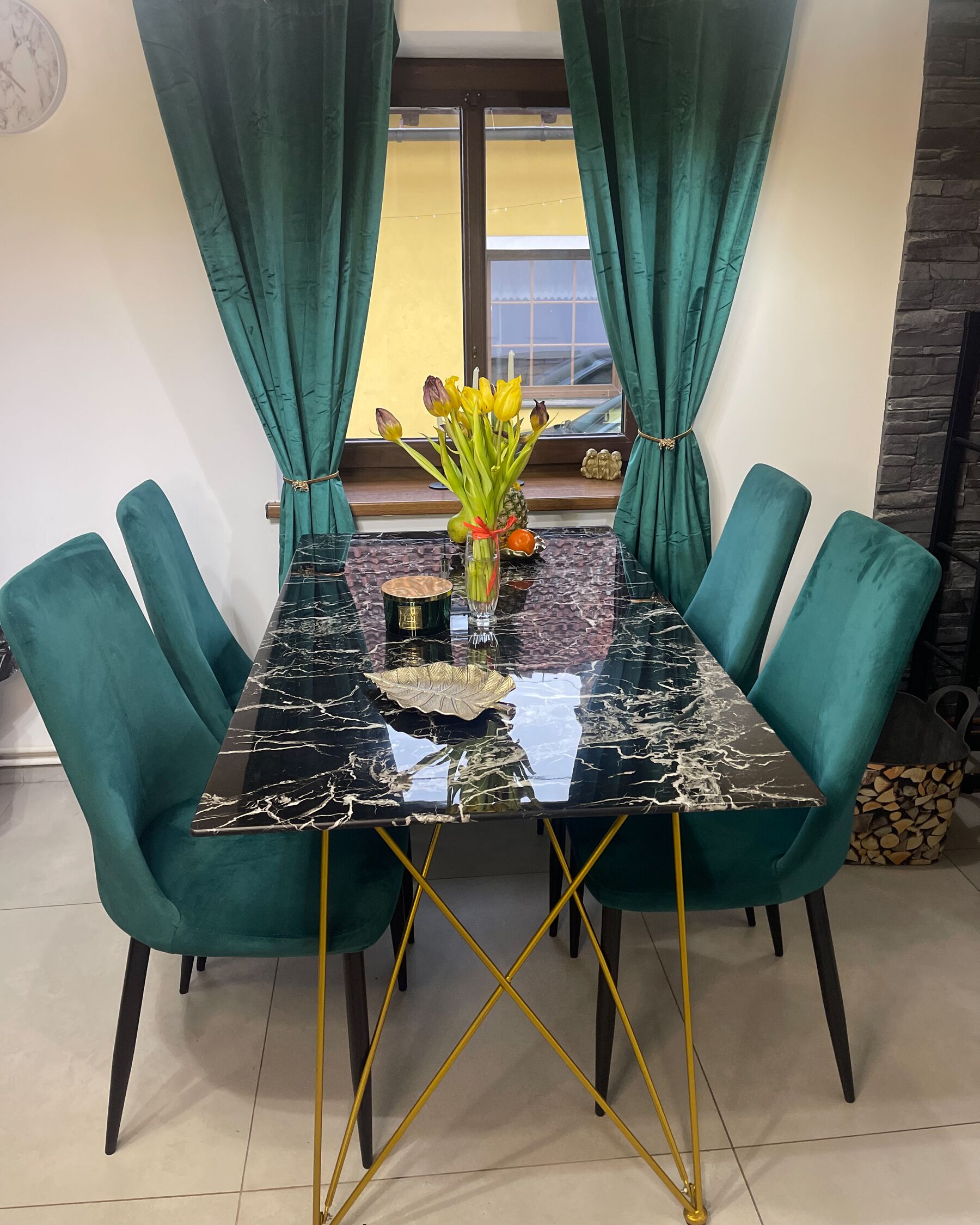 Dining Table KENTON Black Marble 140 cm 80 cm Tempered Glass