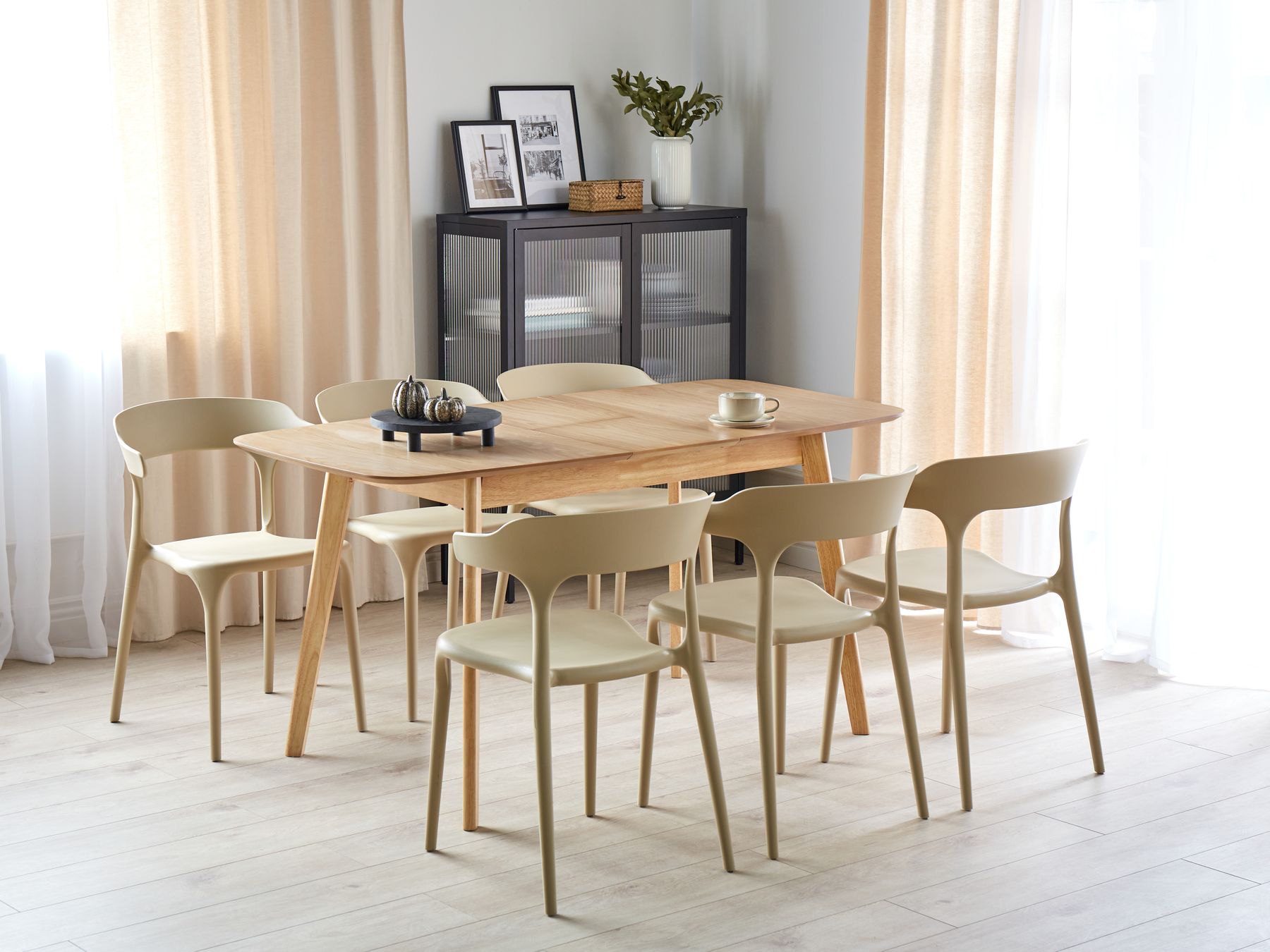 Extending Dining Table MADOX Light Oak 120/150 cm 75 cm