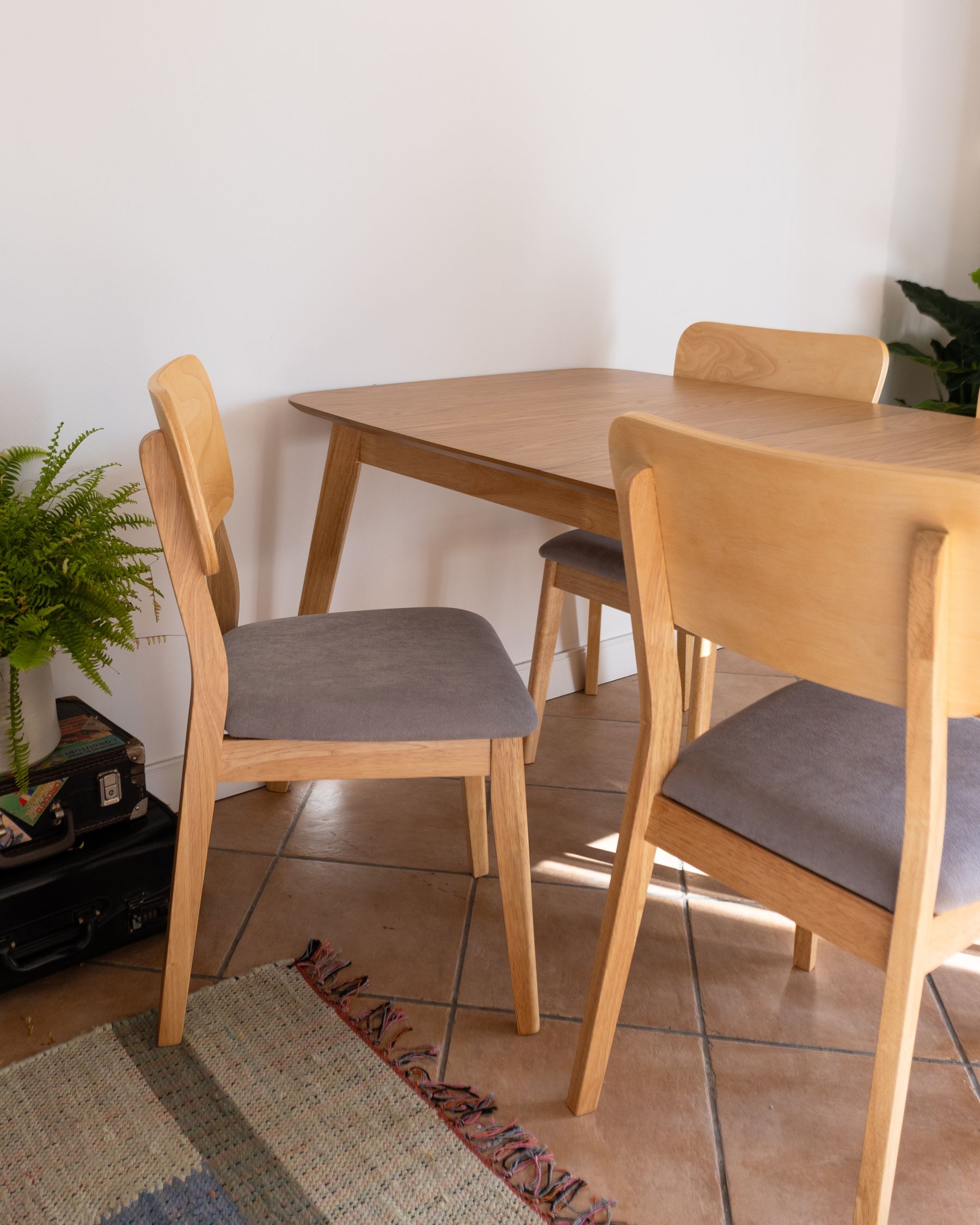 Extending Dining Table MADOX Light Oak 120/150 cm 75 cm