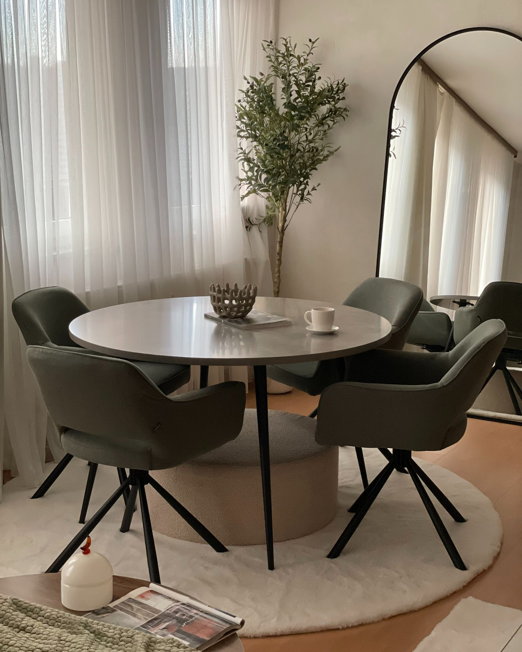 Dining Table ODEON Grey Concrete Effect 120 cm 120 cm