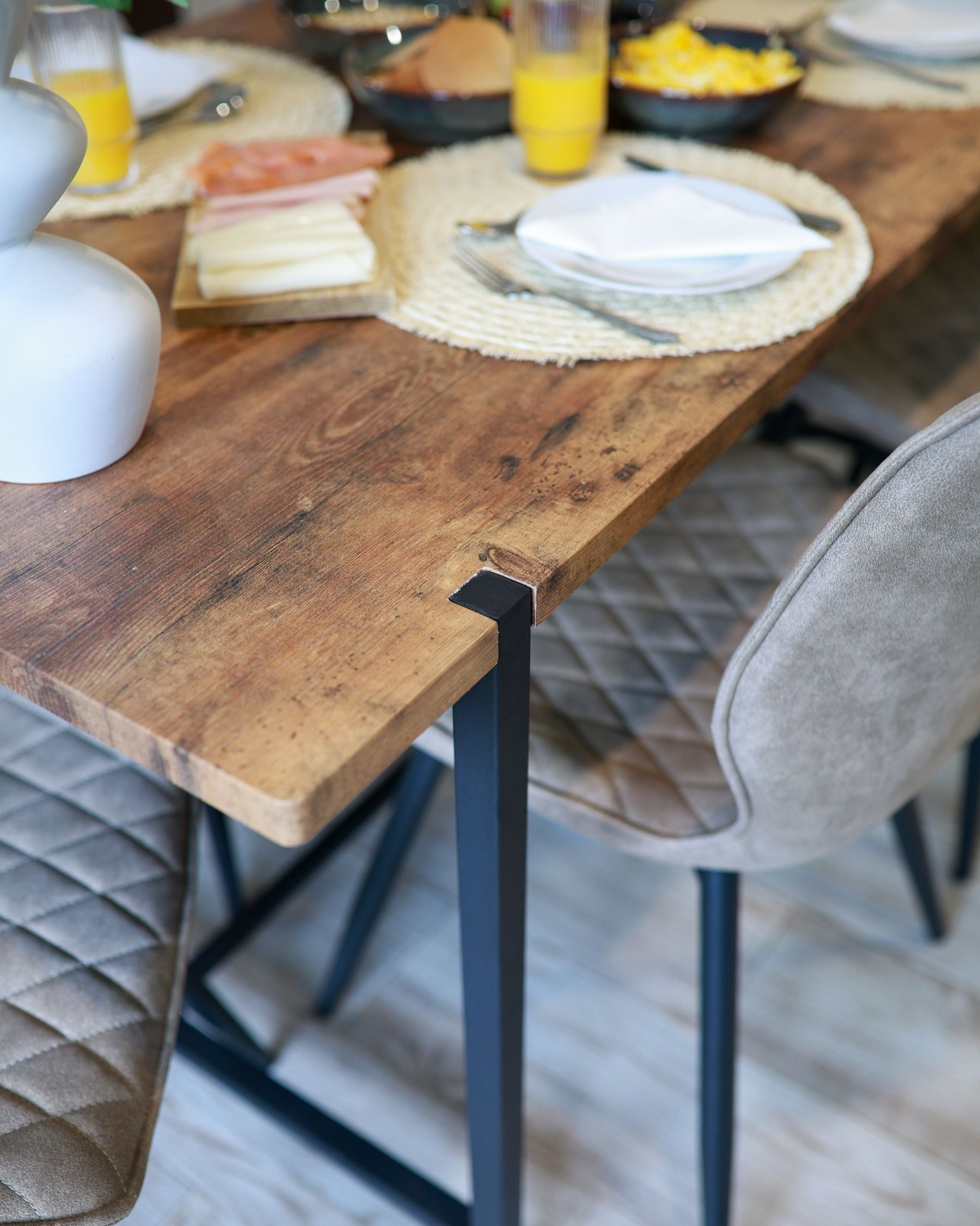 Dining Table SARITAS Brown 160 cm 80 cm