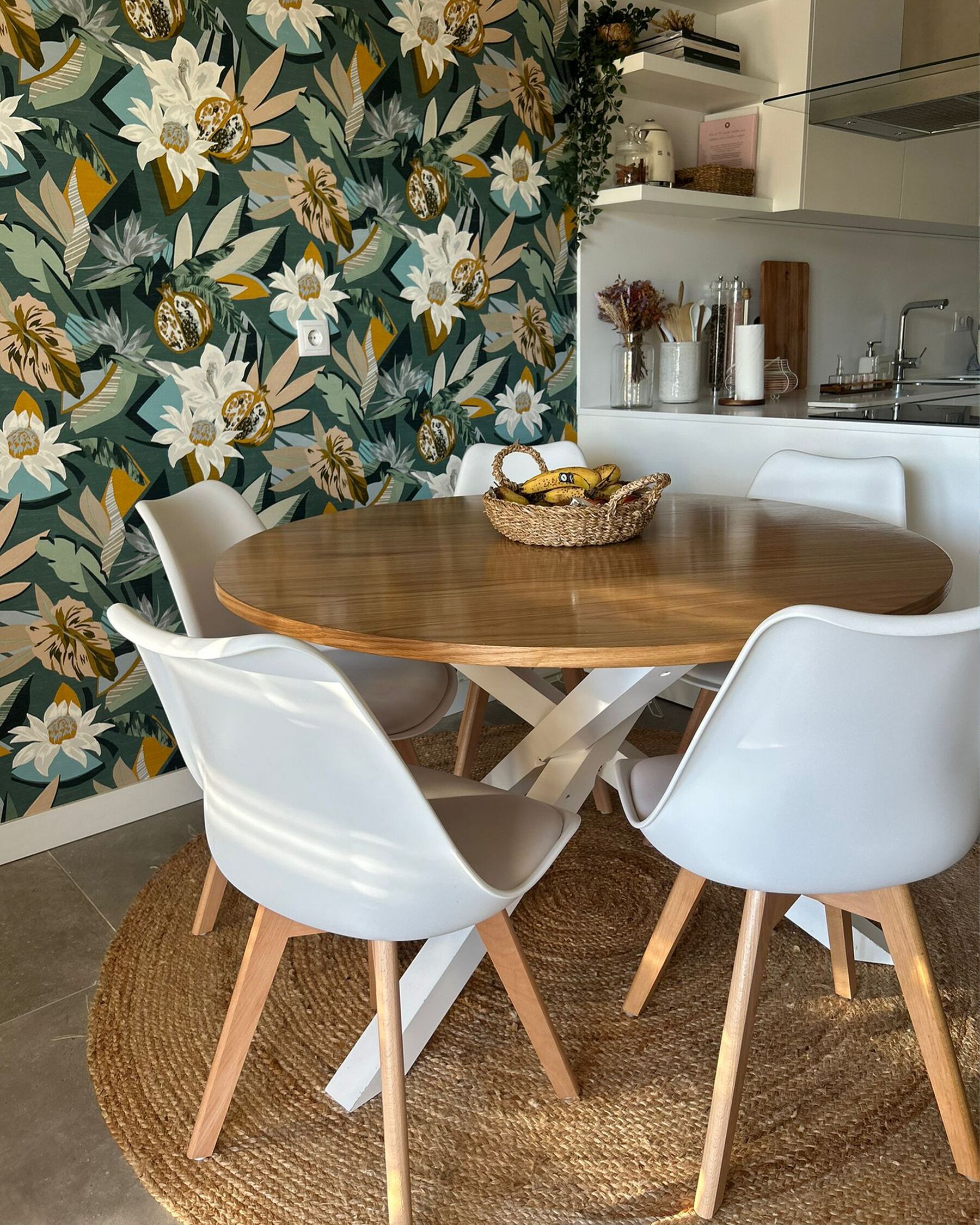 Dining Table JACKSONVILLE Light Brown 120 cm 120 cm